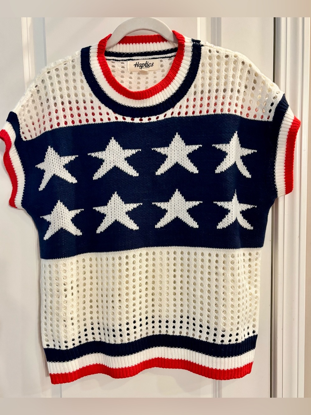 Haptics Stars and Stripes knit top NWOT Medium